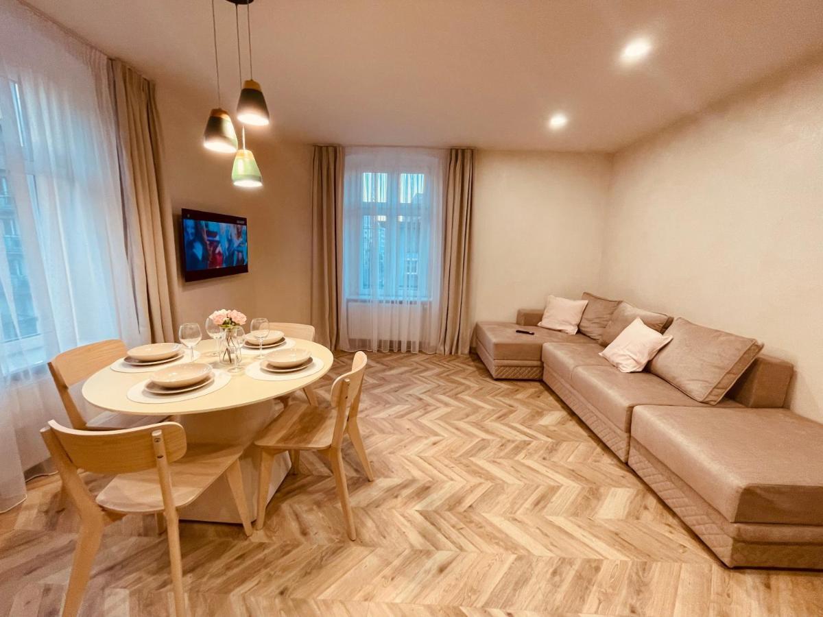 Kobiela Apartments Family Delux Ktw City Center Katowice Zewnętrze zdjęcie